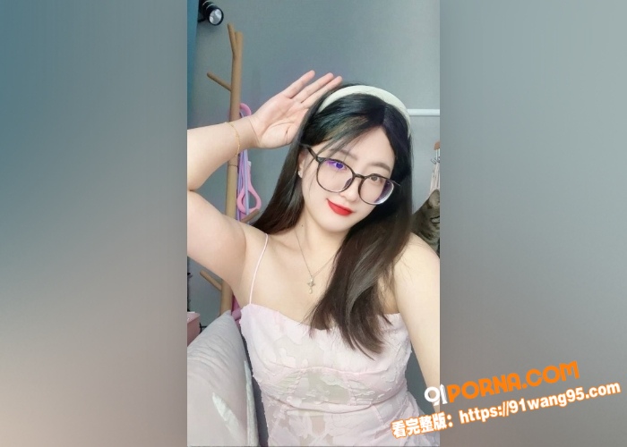 高颜值少女 被金主约去酒...（2）