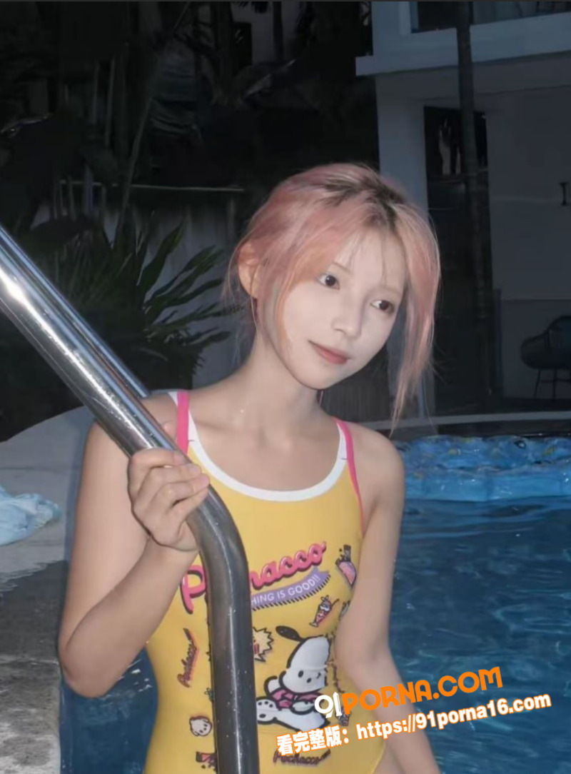 白嫩高颜值少女浪叫哥哥操...（1）