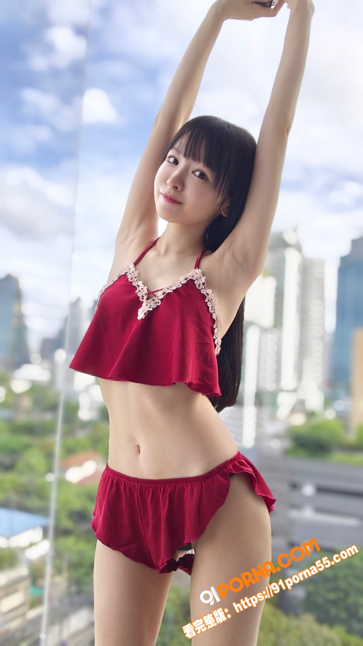 日本网红潮吹嫩妹yua反...（3）