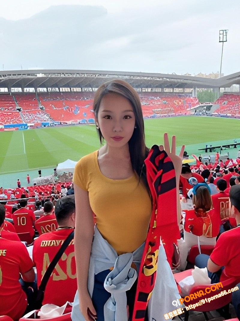 抖音200万粉丝网红 小...（2）