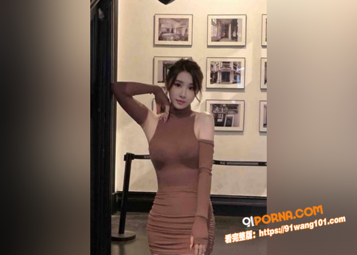 极品少妇 晚上一个人就寂...（1）