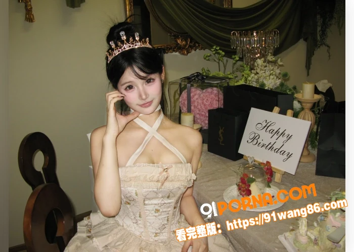 屁小六 粉嫩到爆的小母狗...（1）