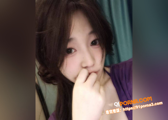 极品身材颜值女友私拍遭男...（1）