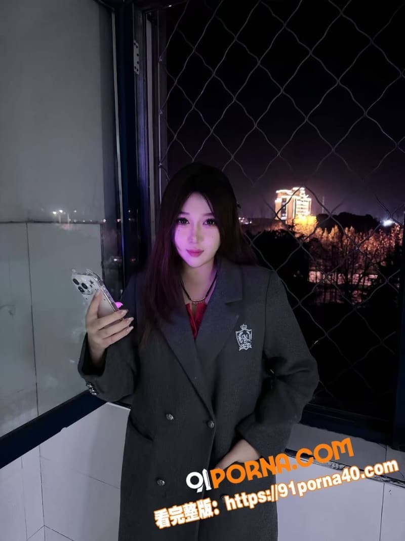 唇钉高颜值反差大学生女仆...（2）