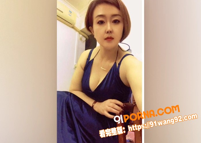 海角乱伦大神，妈妈和她的...（2）