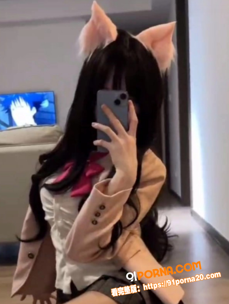 高颜值JK学妹兼职自拍泄...（2）