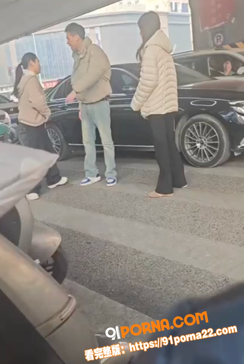河南郑州奔驰e300l原...（1）