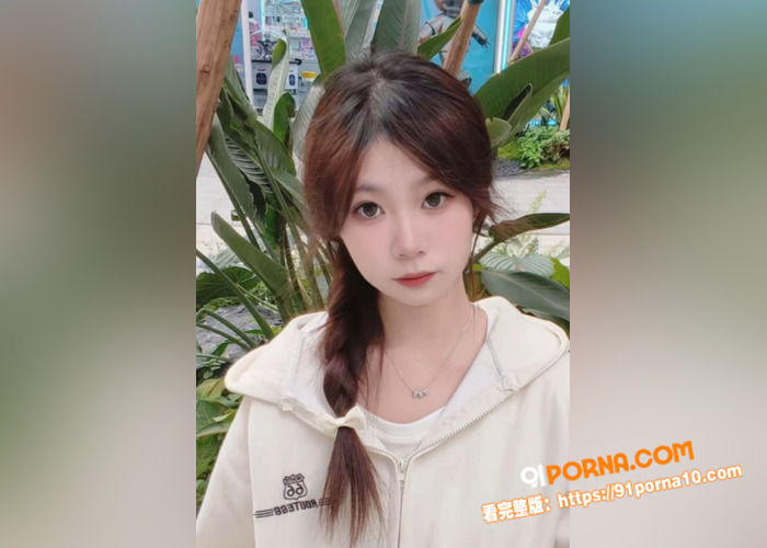 超嫩美少女和男友在出租屋...（1）
