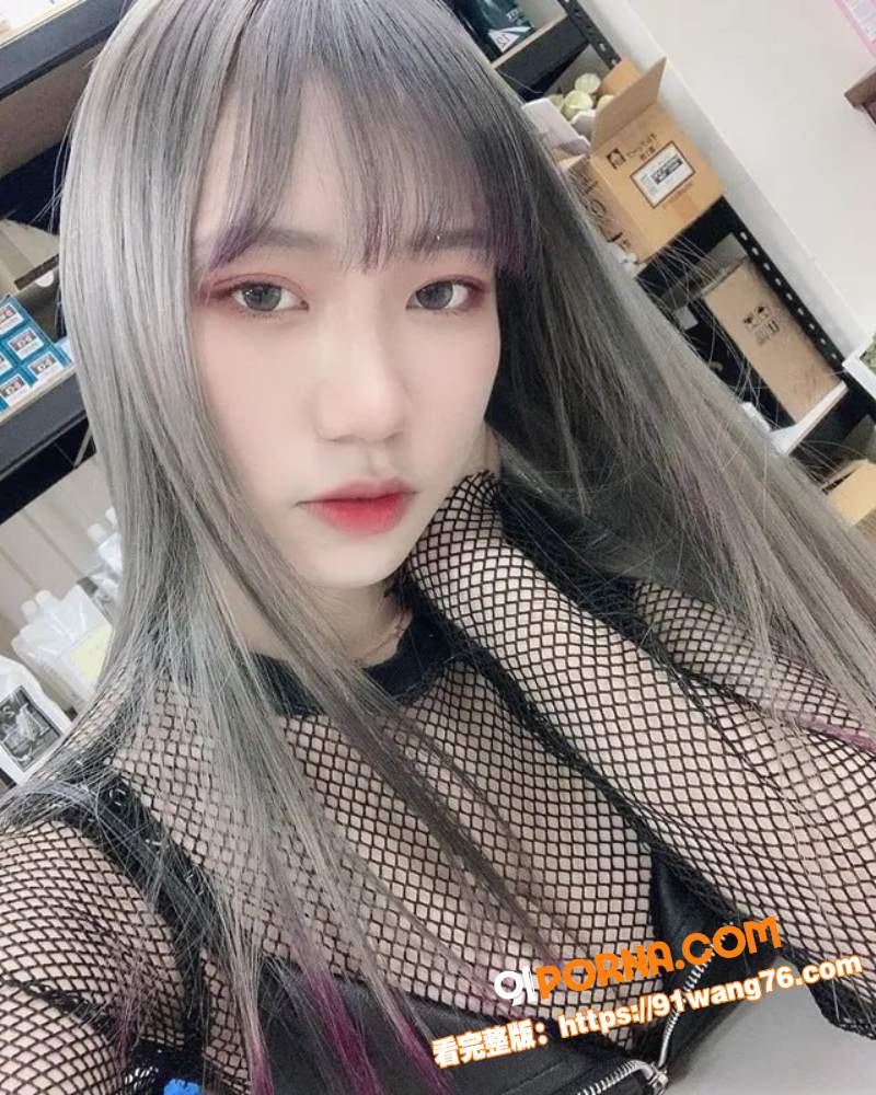 32万粉丝巨乳网红 芷涵...（4）