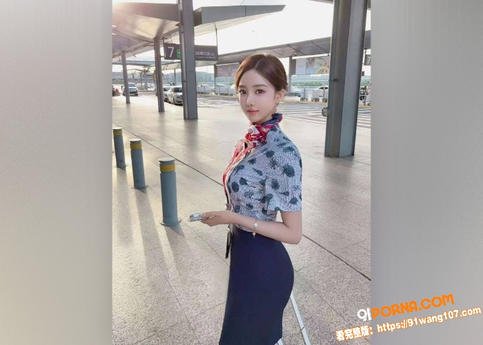 东航空姐兼职下海 被内射...（2）