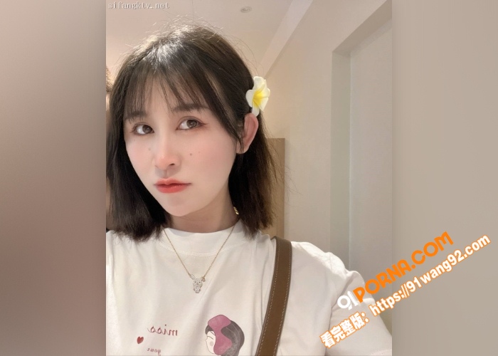 南阳艺术学院女大学生 刘...（2）