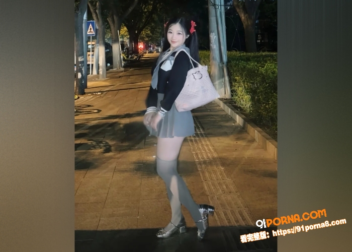 超短裙妹妹酒店激战男友视...（3）