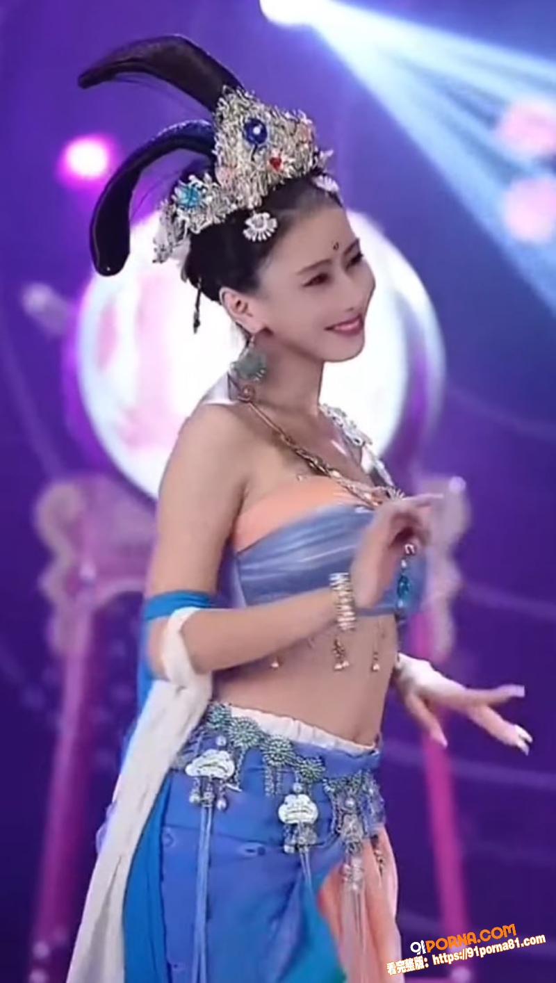 恒大歌舞团落幕 账面只剩...（8）