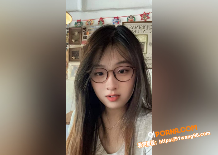 天上飞机最快，地上眼镜最...（2）