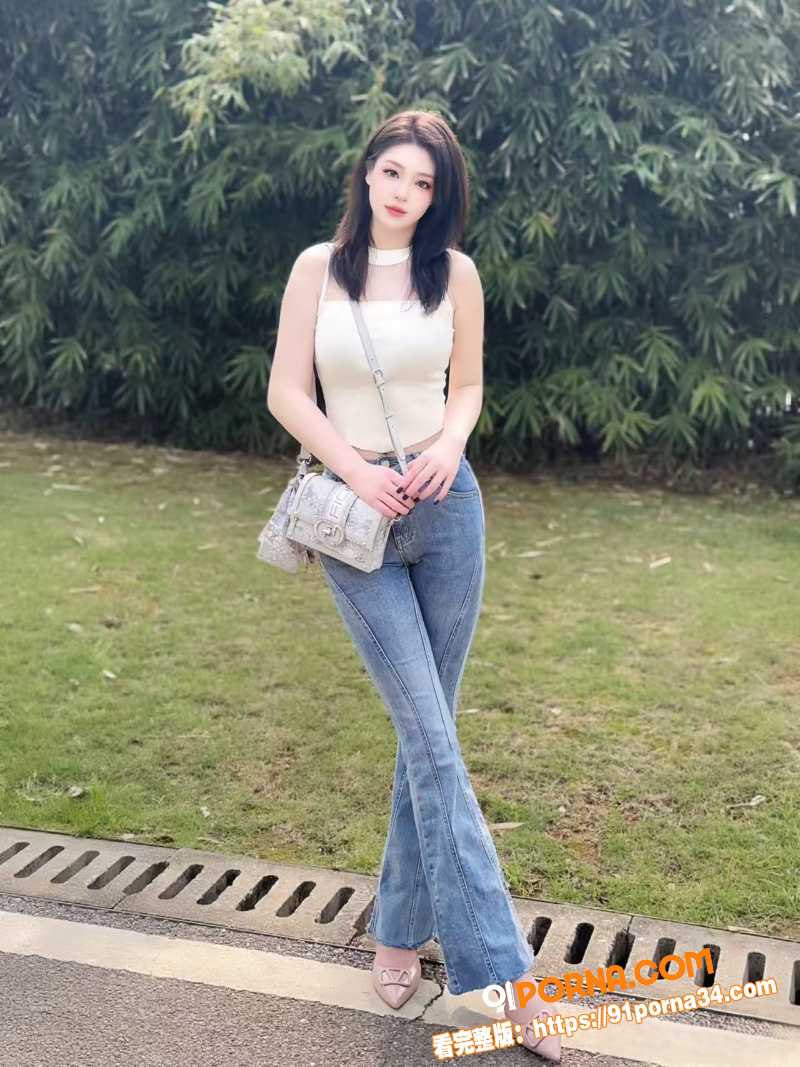 真实姐弟乱伦 高颜值姐姐...（1）