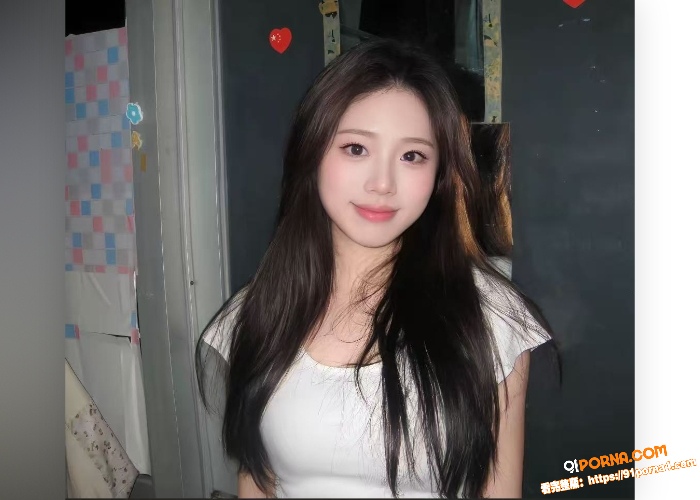武汉理工大学校花 李依纯...（1）