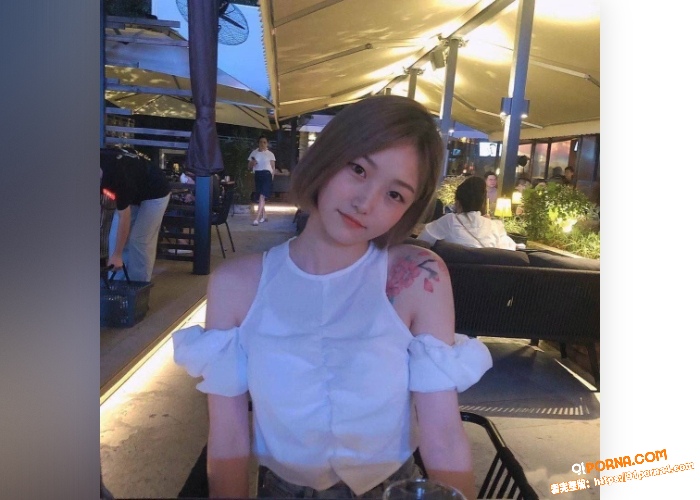 美乳短发美少女 小萱啊 ...（1）