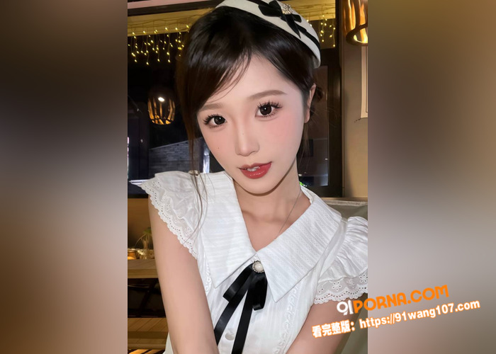 高颜值精神小妹 在校外兼...（3）