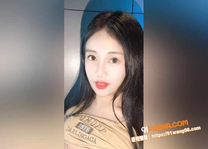 推特露脸福利女神 深圳小...（1）