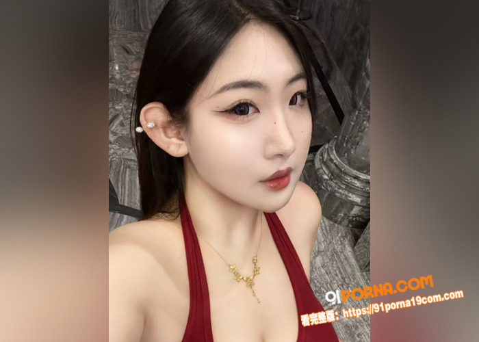 高颜值少妇刚离婚没多久因...（1）