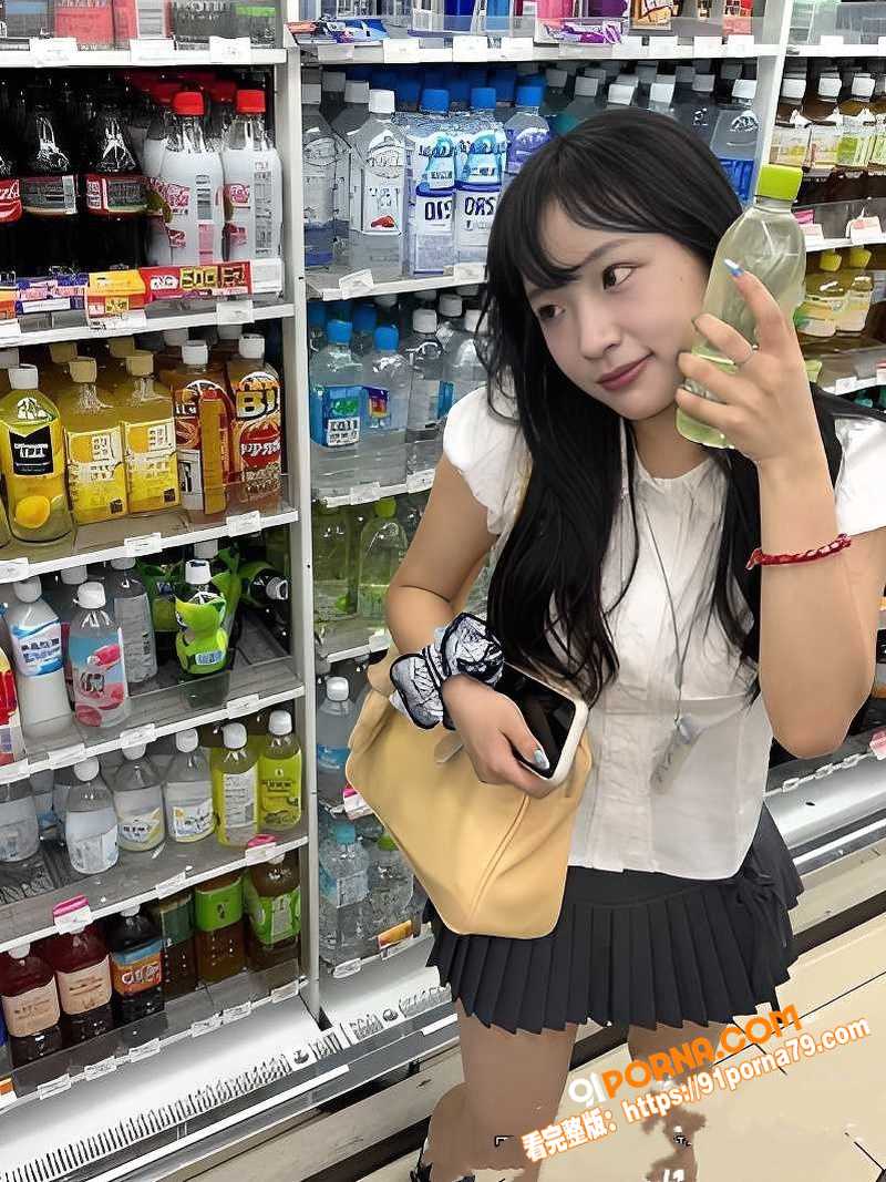 高颜值巨乳美女 王怡 自...（4）