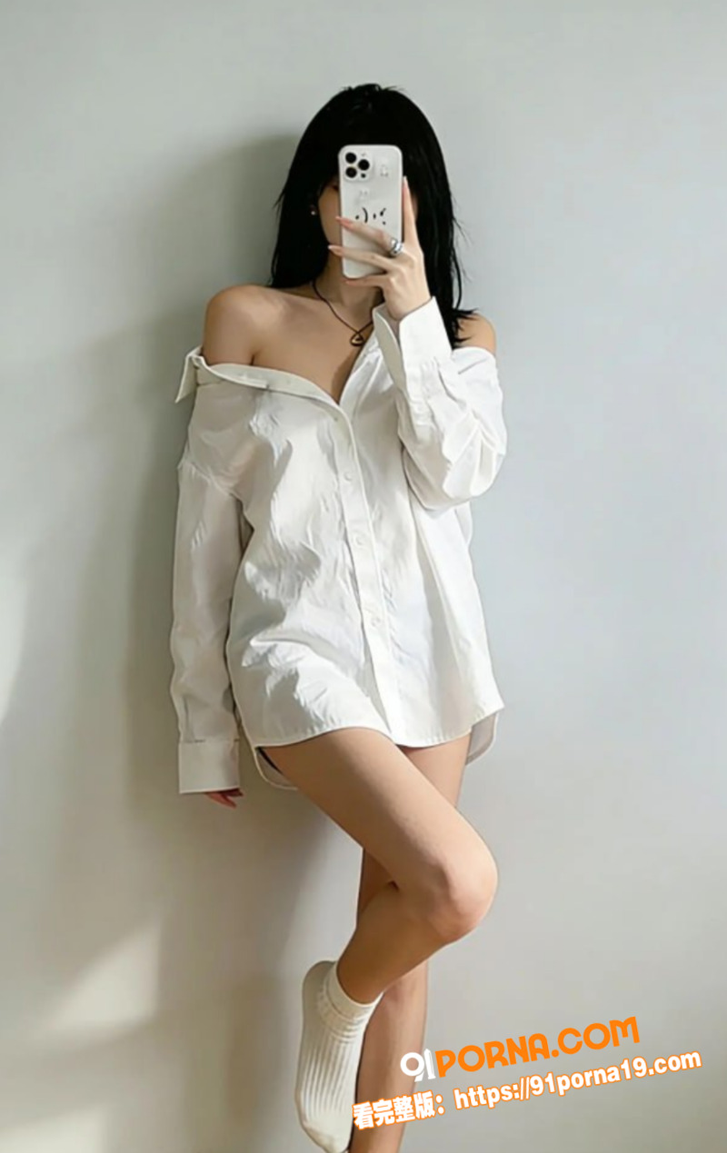 极品妹妹晚上偷偷看片自慰...（3）