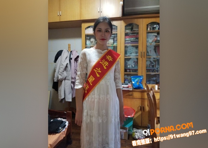 四川自贡大四女学生 蒋雯...（3）