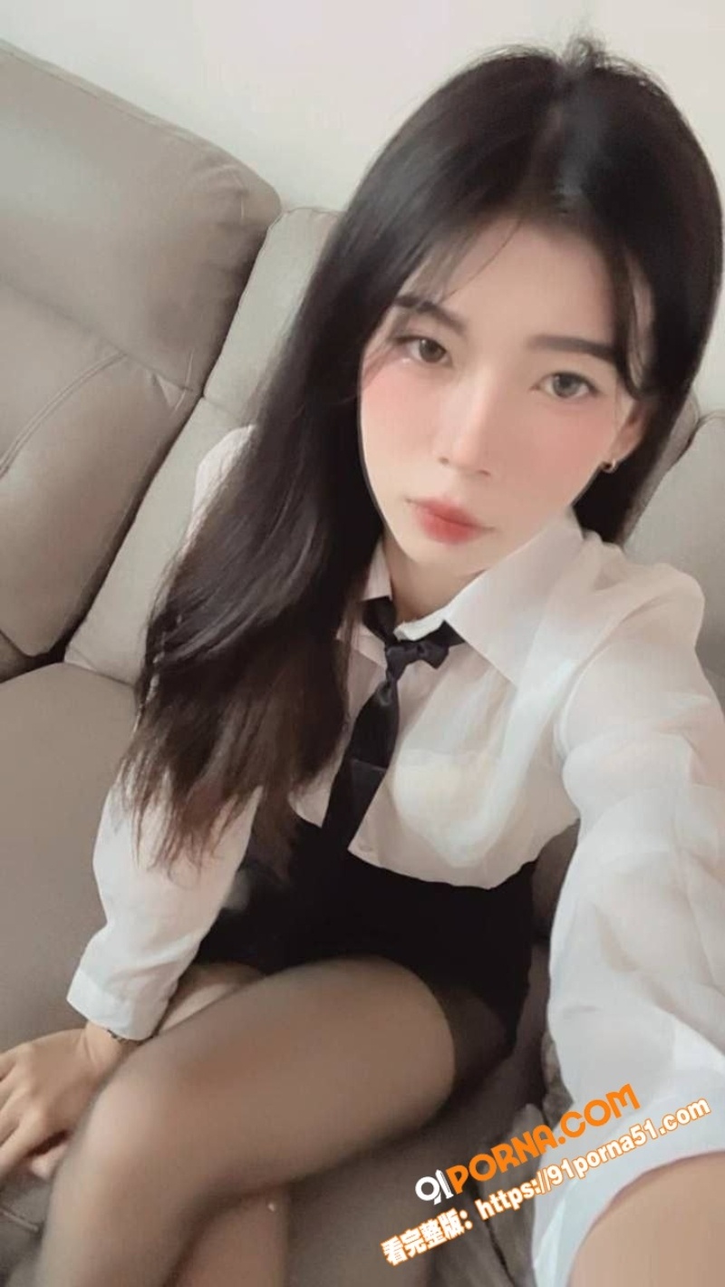 高颜值大学生钢牙妹出租屋...（4）