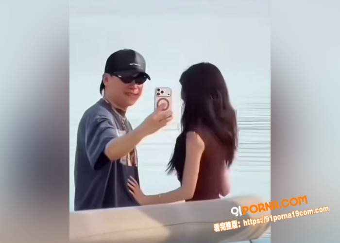 音乐才子胡彦斌疑爆恋情！...（15）