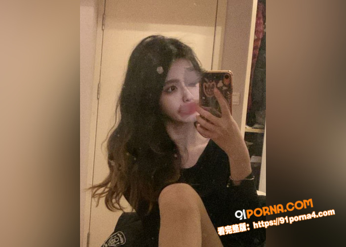 高颜值清纯型美女 和男友...（3）