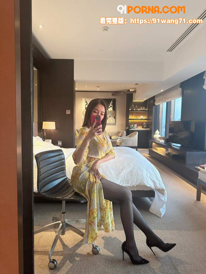 巨乳丰满诱人 果儿Vic...（5）