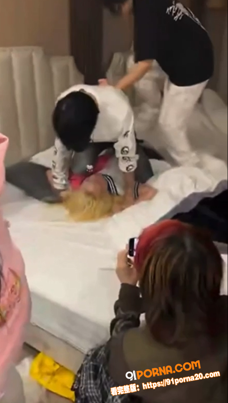 抖音热瓜 精神小伙 高街...（8）
