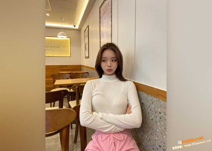 绿帽奴老公看着老婆被兄弟...（2）