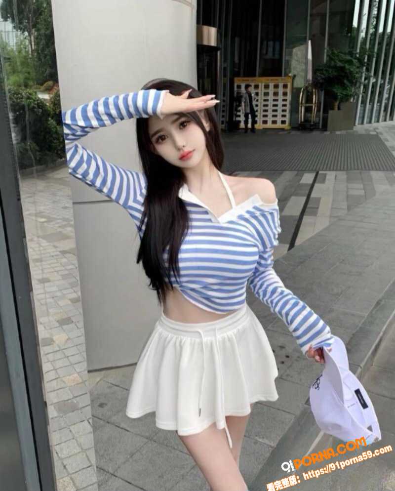网红女神彩虹糖浴缸激情视...（1）