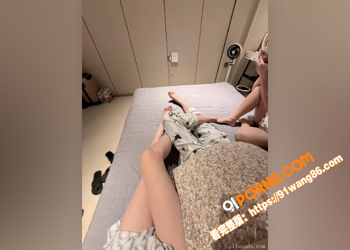 朵小姐的碎碎念，空姐制服...（20）