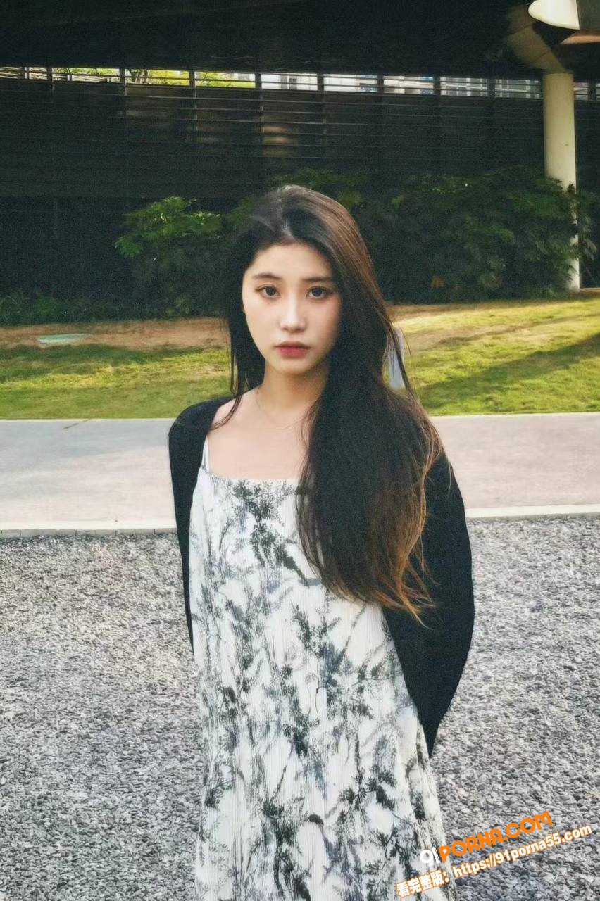 高颜值大家闺秀御姐私拍泄...（3）