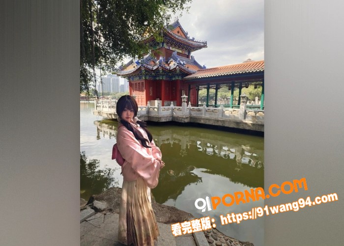 极品微胖学生妹 二次元风...（2）