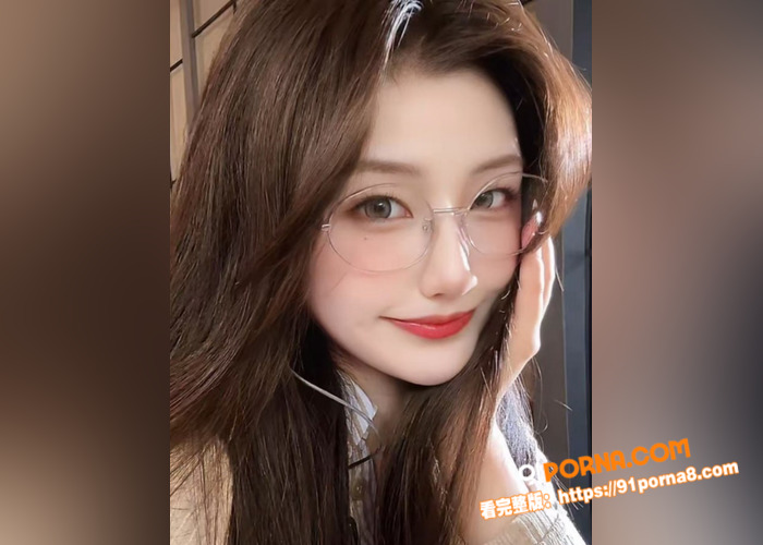 性感御姐下海直播大秀，各...（1）