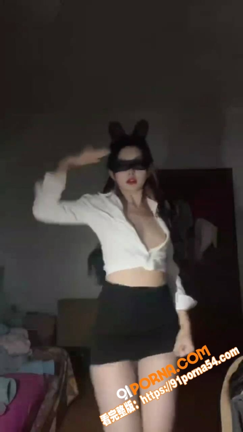 极品骚到没边的小女友私拍...（3）