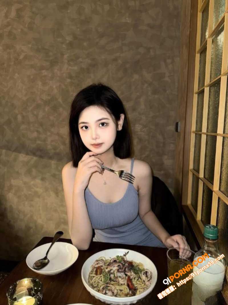 极品高颜值短发小网美tz...（1）