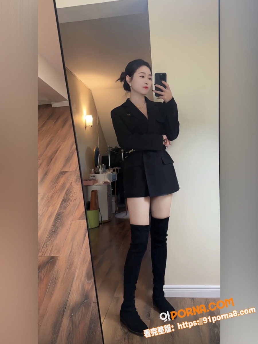 美少妇露脸深喉 烈焰红唇...（2）