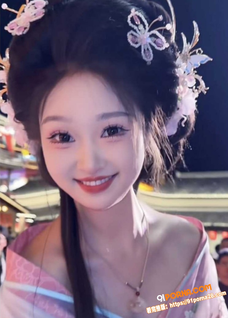 河头老街不倒翁女孩 孙鹤...（1）