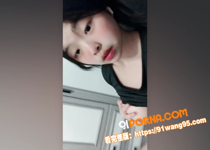 极品巨乳少女 一对极品巨...（1）