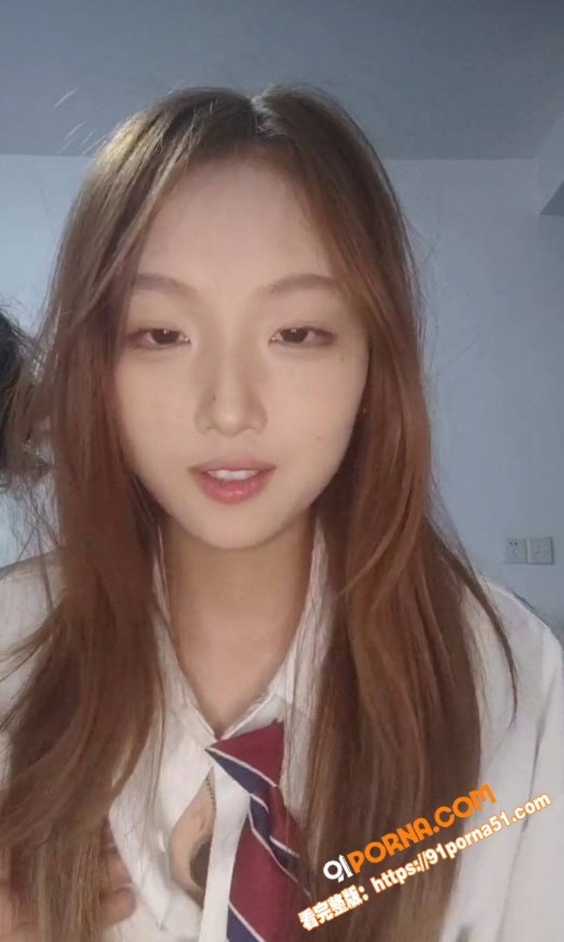 超顶颜值黄毛精神小妹下海...（1）