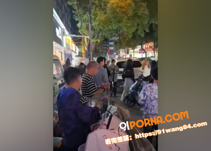 安徽怀远精神小妹火拼现场...（6）