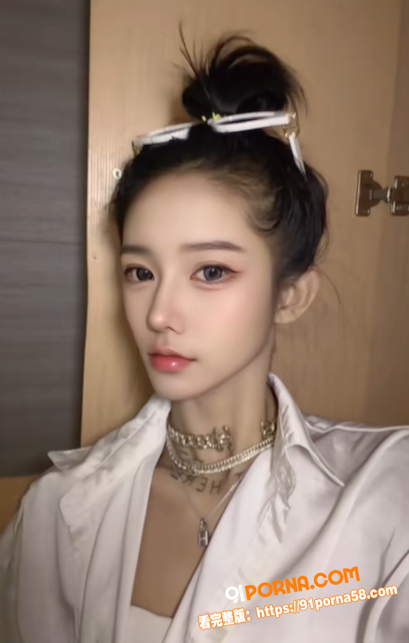 抖音高颜值甜美女网红七七...（4）