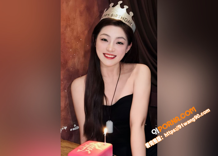 高颜值少妇 自拍性爱视频...（10）
