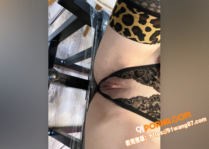 推特极品美女福利姬 戴着...（8）