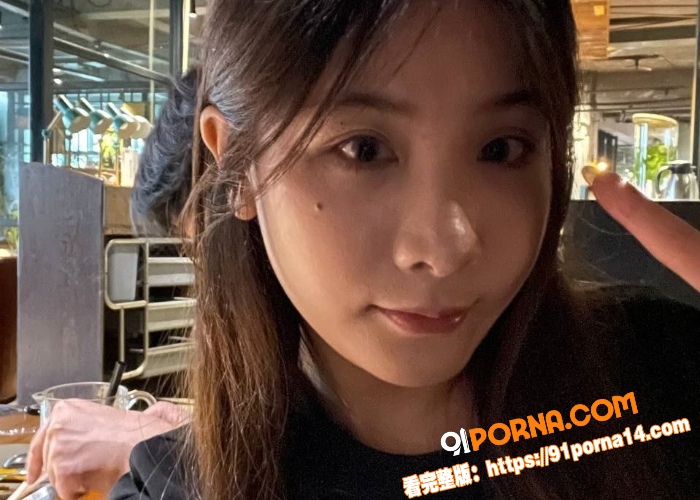 长相清纯可爱美少女和男友...（3）