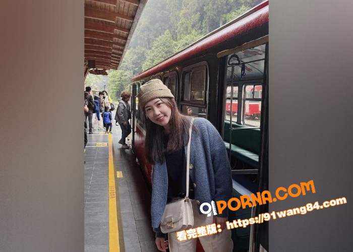 极品台妹 肤白貌美淋浴脱...（4）